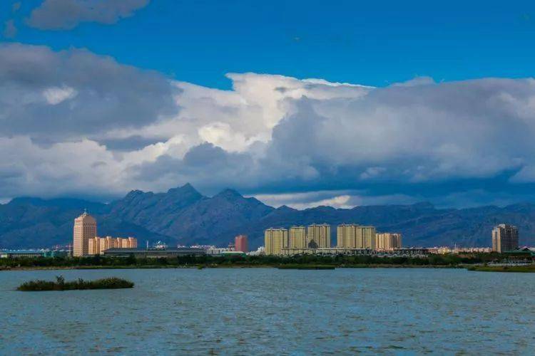 宁夏，探寻历史、文化、地理与发展的多元魅力